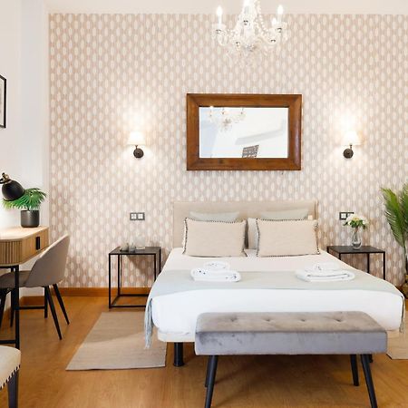C15 - Charming Modern Studio In The Centre Malaga Exterior photo
