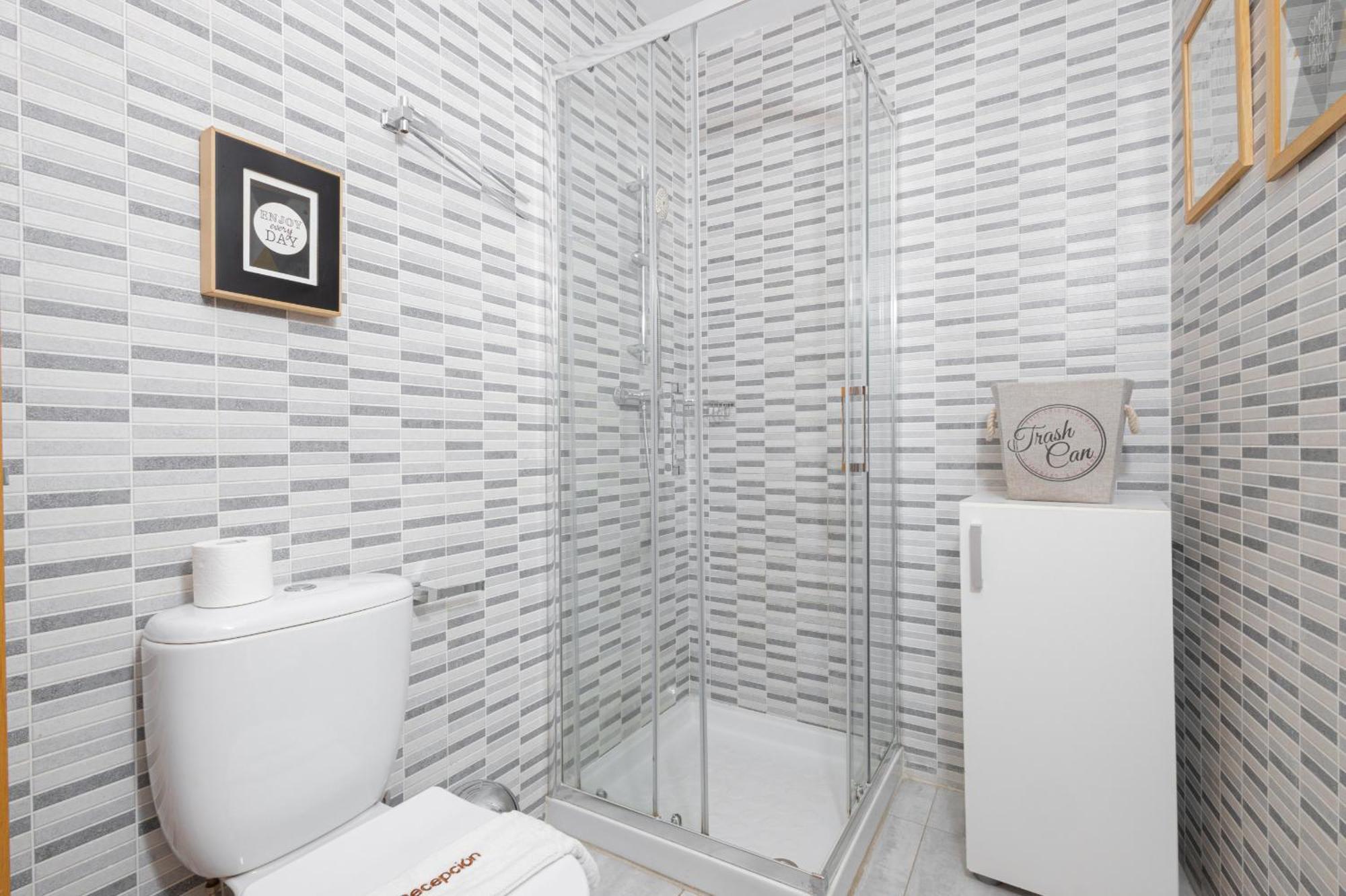 C15 - Charming Modern Studio In The Centre Malaga Exterior photo